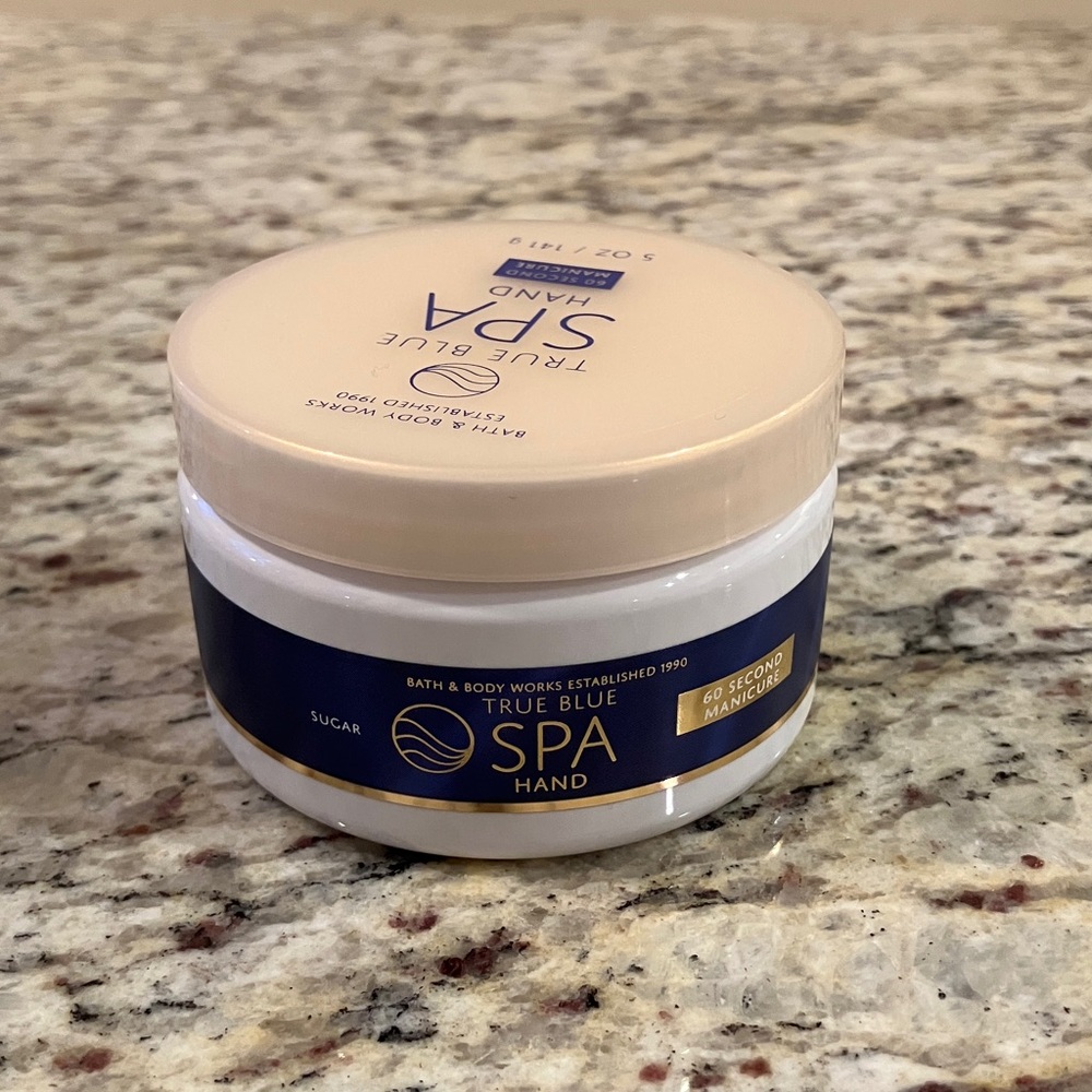 Bath & Body Works True Blue Spa 60 Second Manicure Hand Citrus Shea Vitamin E - Picture 2 of 4